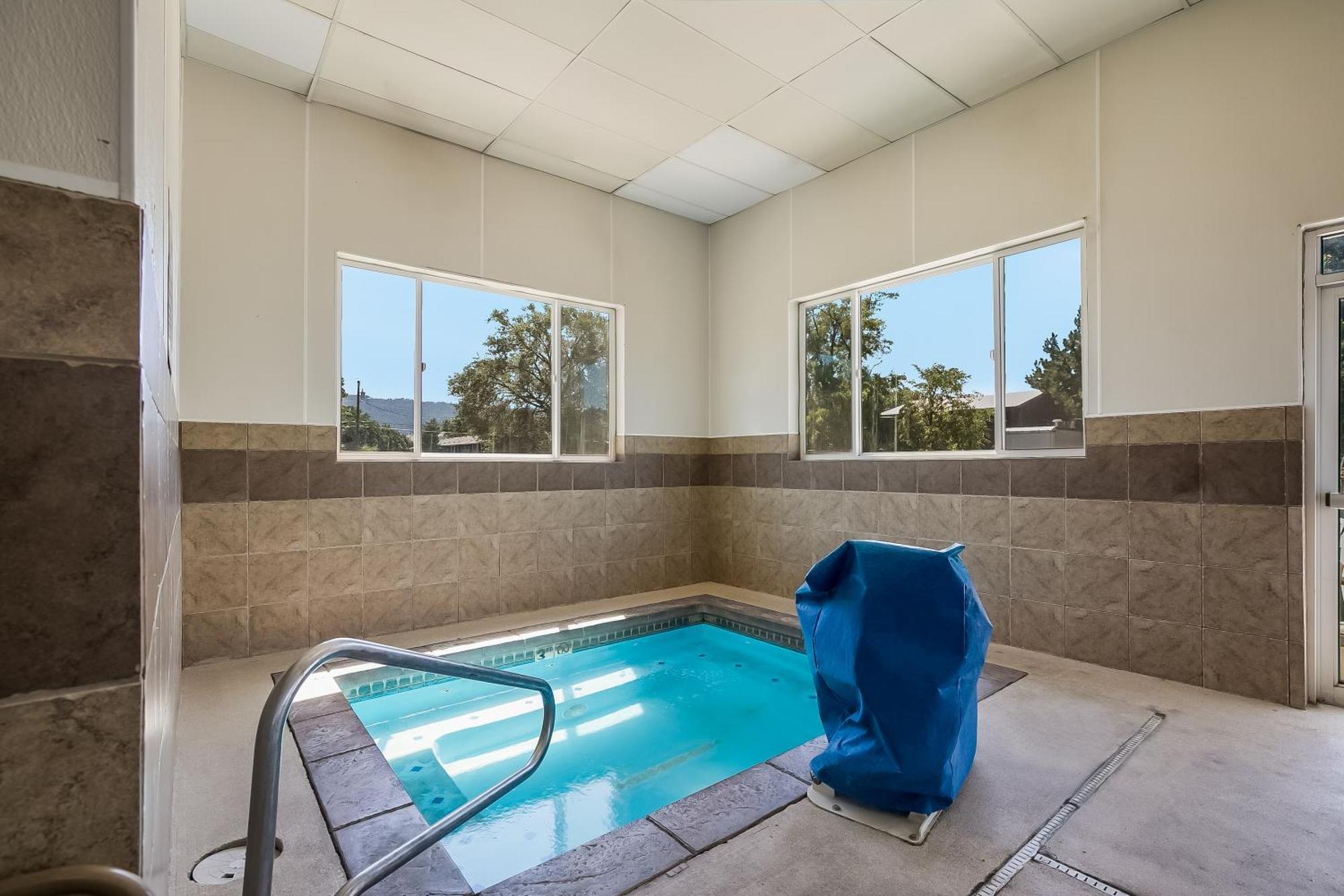 Americas Best Value Sandman Inn La Grande Exterior photo