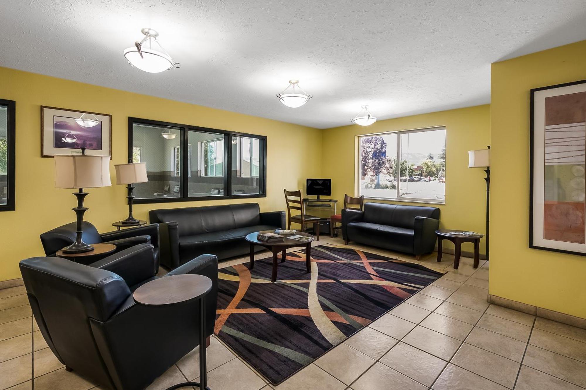 Americas Best Value Sandman Inn La Grande Exterior photo