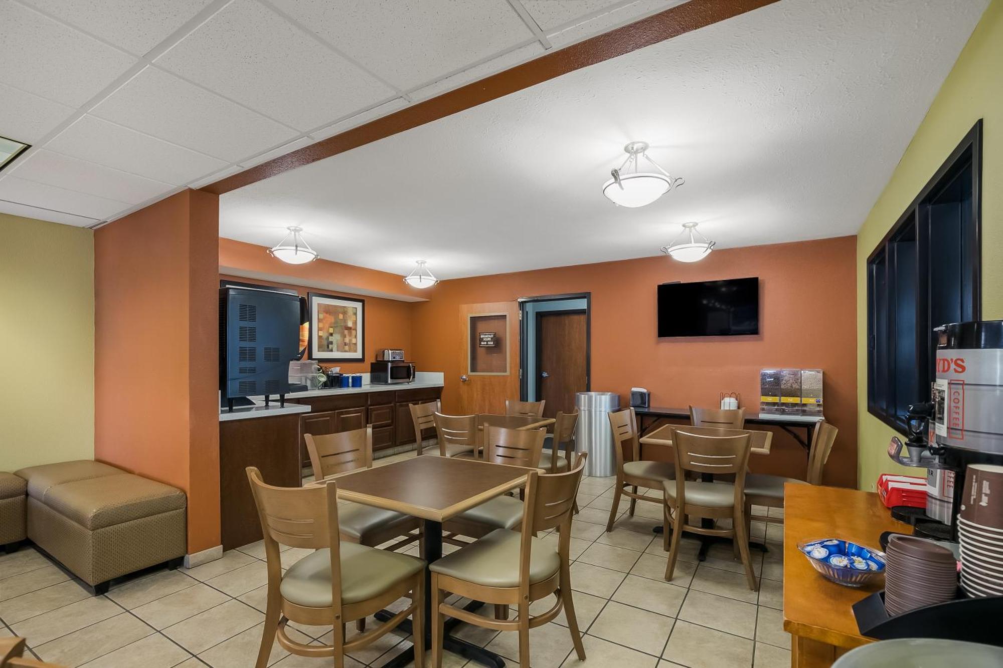 Americas Best Value Sandman Inn La Grande Exterior photo